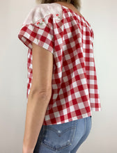 Load image into Gallery viewer, Picnic in the park Top