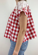 Load image into Gallery viewer, Picnic in the park Top