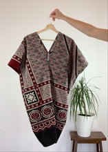 Load image into Gallery viewer, Britt Batik Caftan
