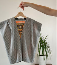 Load image into Gallery viewer, Le Tigre Top