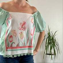Load image into Gallery viewer, Tulip Tea Towel Top