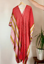 Load image into Gallery viewer, Sari Caftan