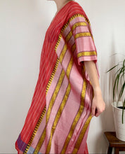 Load image into Gallery viewer, Sari Caftan