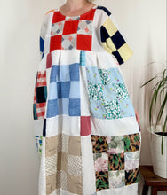 Load image into Gallery viewer, Quinn Dress