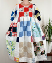 Load image into Gallery viewer, Quinn Dress