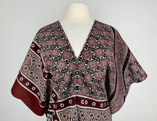 Load image into Gallery viewer, Britt Batik Caftan